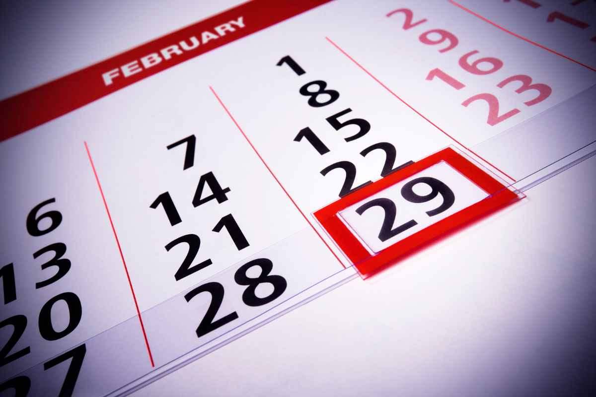 29 febbraio anno bisestile incide su busta paga